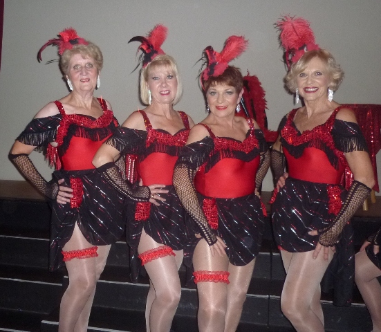 gallery/gal/Silver_Taps_in_Good_Times_2011/bulesquestage2.jpg