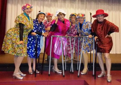 gallery/gal/Tivoli_Beatles_Show_2015/silver_taps_in_drag.jpg